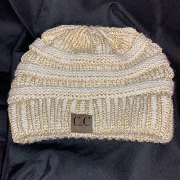C.C. Womens beanie / Skully ivory and gold metallic cable knit hat - Picture 7 of 8